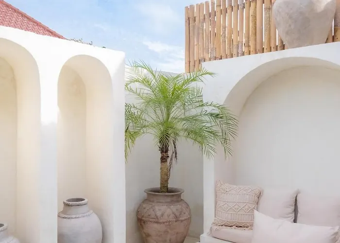 Casa Aurora - Brand New 1 Bedroom Pool - Only 7 Min To Savaya Uluwatu