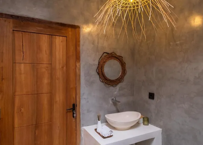 Casa Aurora - Brand New 1 Bedroom Pool - Only 7 Min To Savaya Сasa de vacaciones *